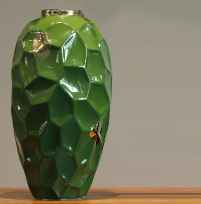 Moderne Keramikvase für kreative Blumenarrangements – Bild 2 | LuxeStyle
