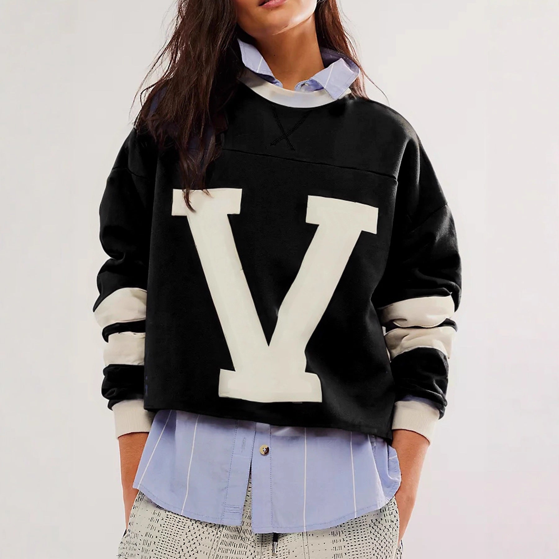 Color-Blocked Hoodie mit Letter-Print