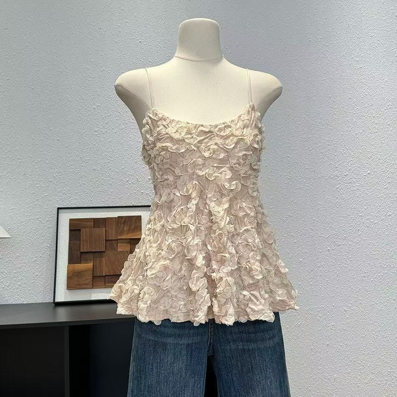 Mesh-Top mit 3D-Blumen