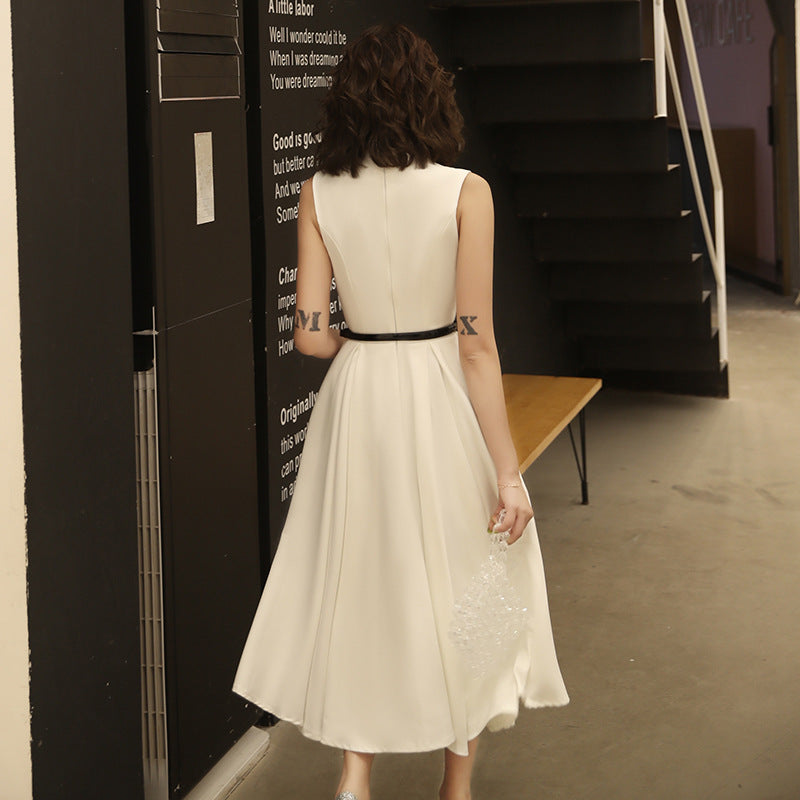 Midikleid mit Reissverschluss und Schleifendetails | LuxeStyle