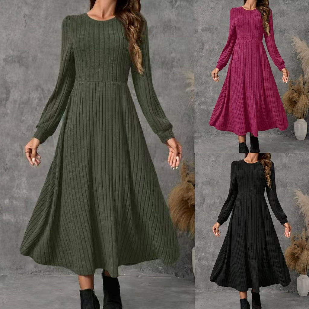 Elegantes Strickkleid mit Rundhals und langen Ärmeln