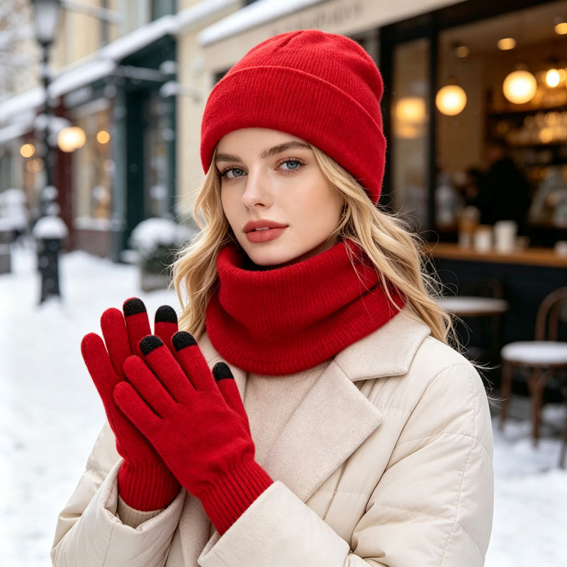 Dreiteiliges Winter-Set: Mütze, Schal, Handschuhe – Bild 10 | LuxeStyle