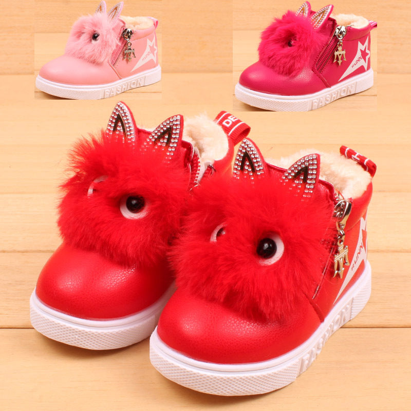 Rote Mädchenstiefel