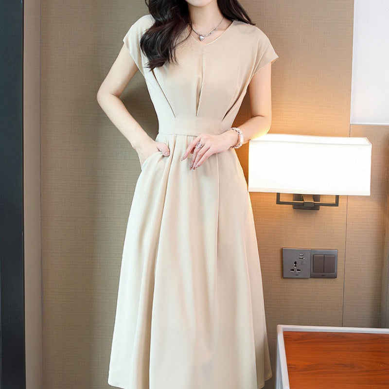 Elegantes A-Linien Kleid mit Raffungen – Bild 4 | LuxeStyle