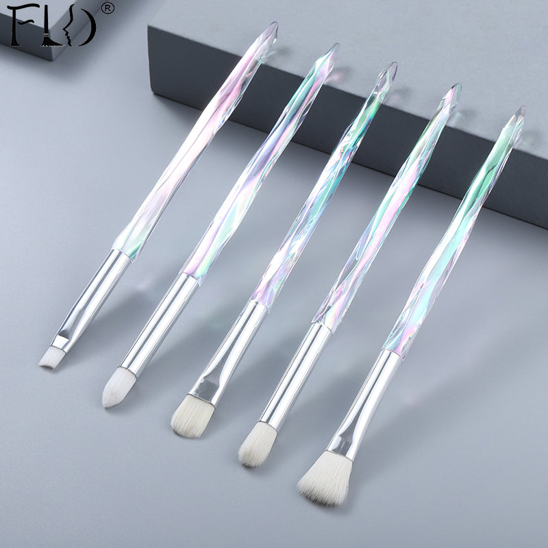 Lidschatten-Pinselset für Einsteiger – Bild 8 | LuxeStyle
