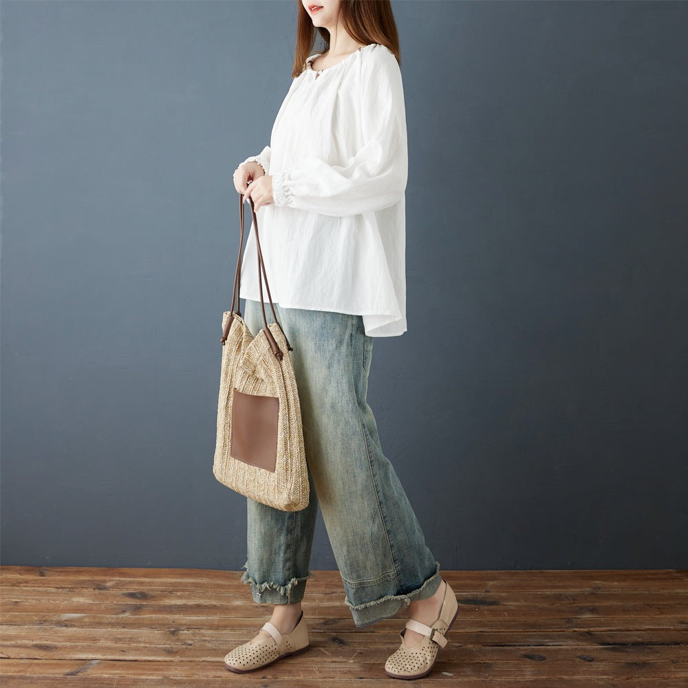 Elegante Damenbluse mit Rüschen und Spitze