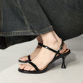 Lackleder-Sandalen mit Stilettoabsatz – Bild 6 | LuxeStyle
