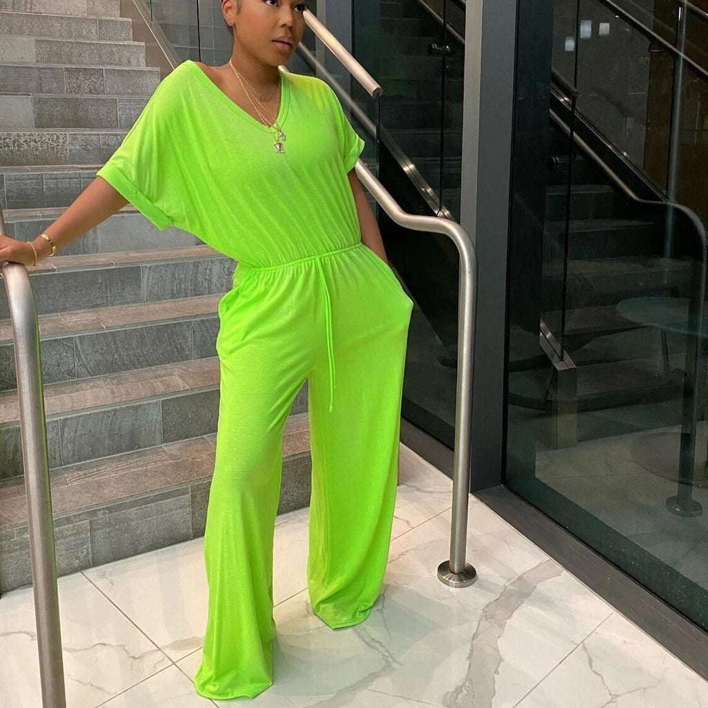 V-Ausschnitt Jumpsuit mit weitem Bein