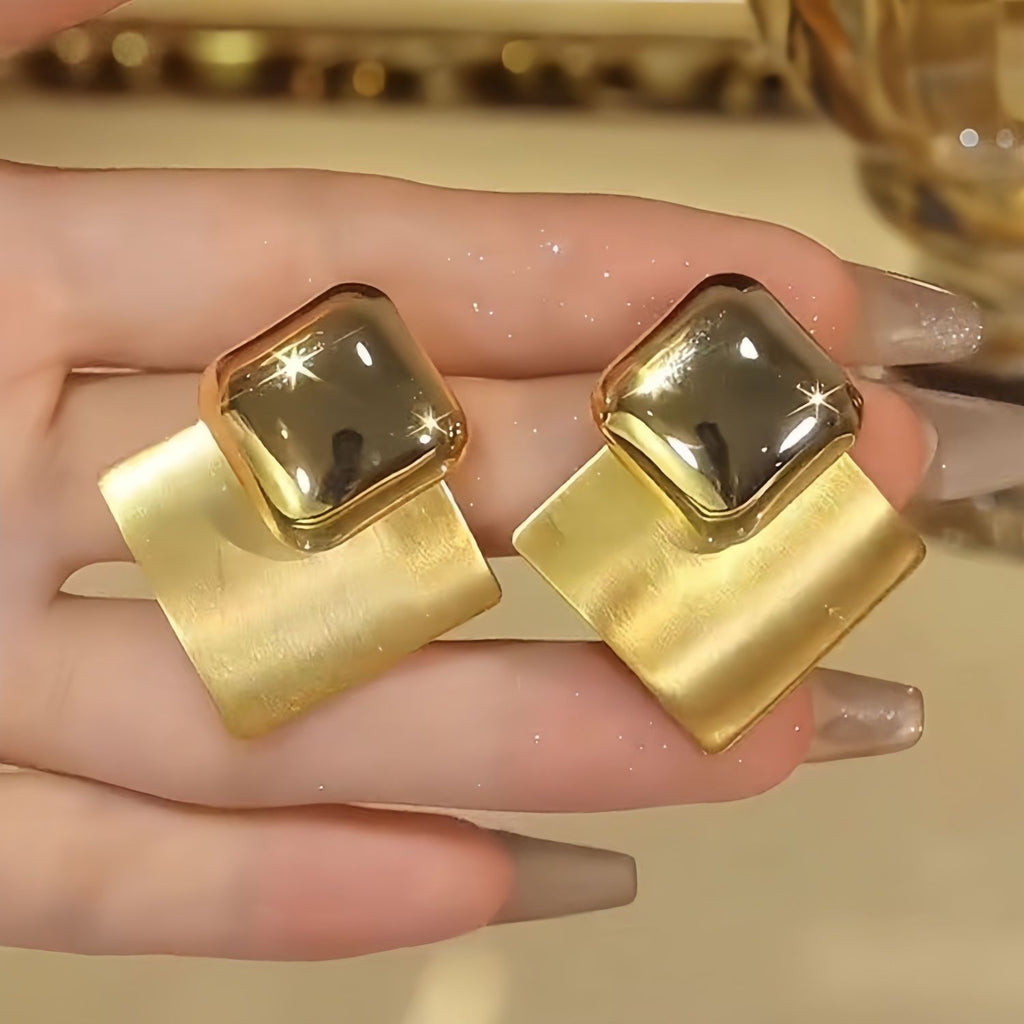 Statement-Ohrringe «Doré» · gebürstetes Gold, quadratisch