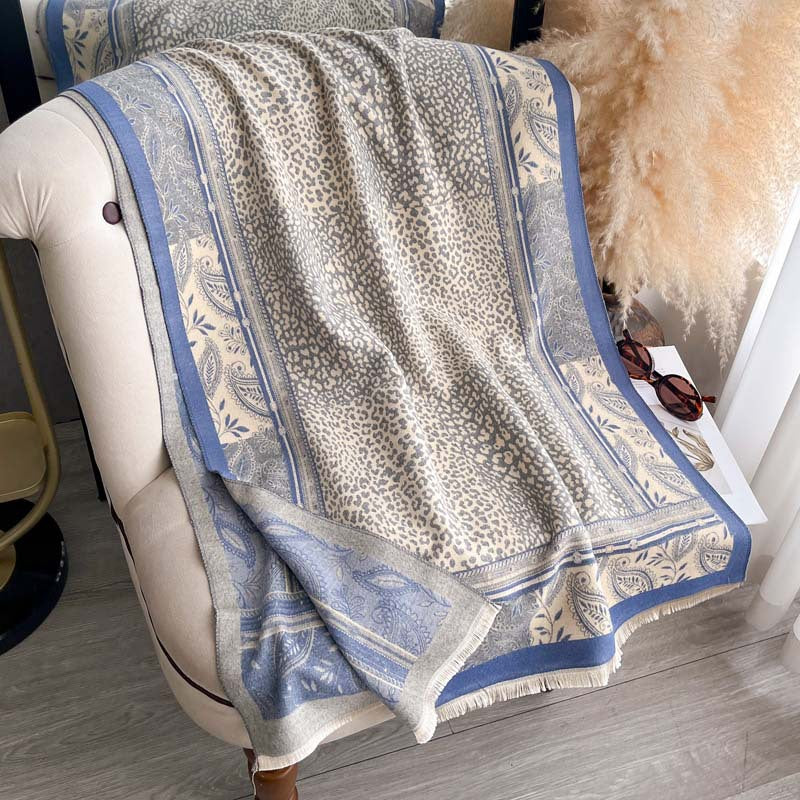 Patchwork-Leopard‑Schal in Retro‑Stil | LuxeStyle