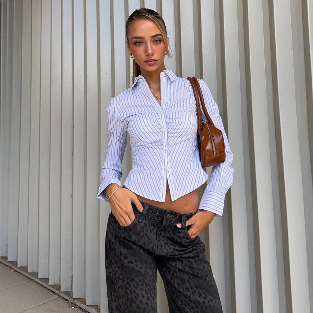 Eleganter Damen Cardigan mit Polokragen und Streifen