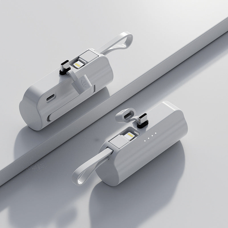 Kompakte 5000 mAh Powerbank mit integriertem Kabel