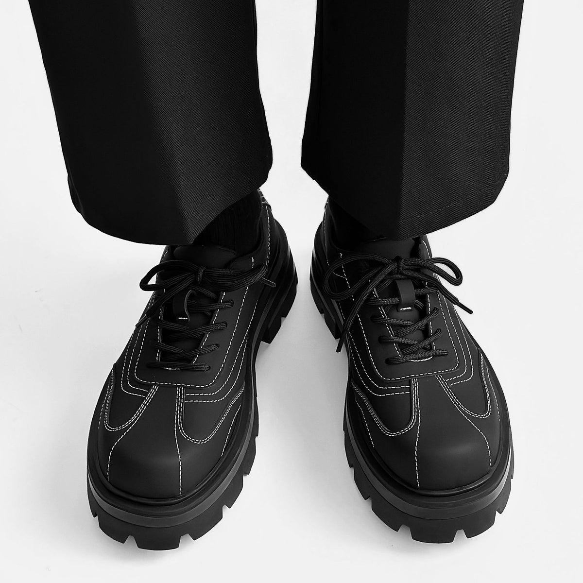 Matte Leder-Commuter-Schuhe mit dicker Sohle – Bild 2 | LuxeStyle