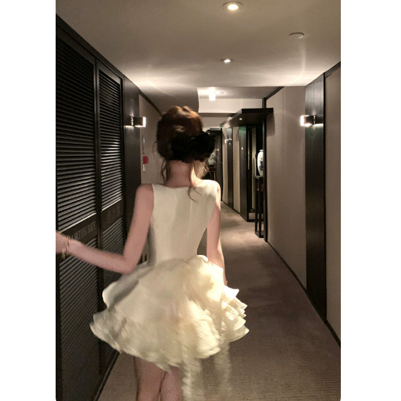 Lagenkleid mit grossem Schleifband – Leinen, Mondweiss | LuxeStyle