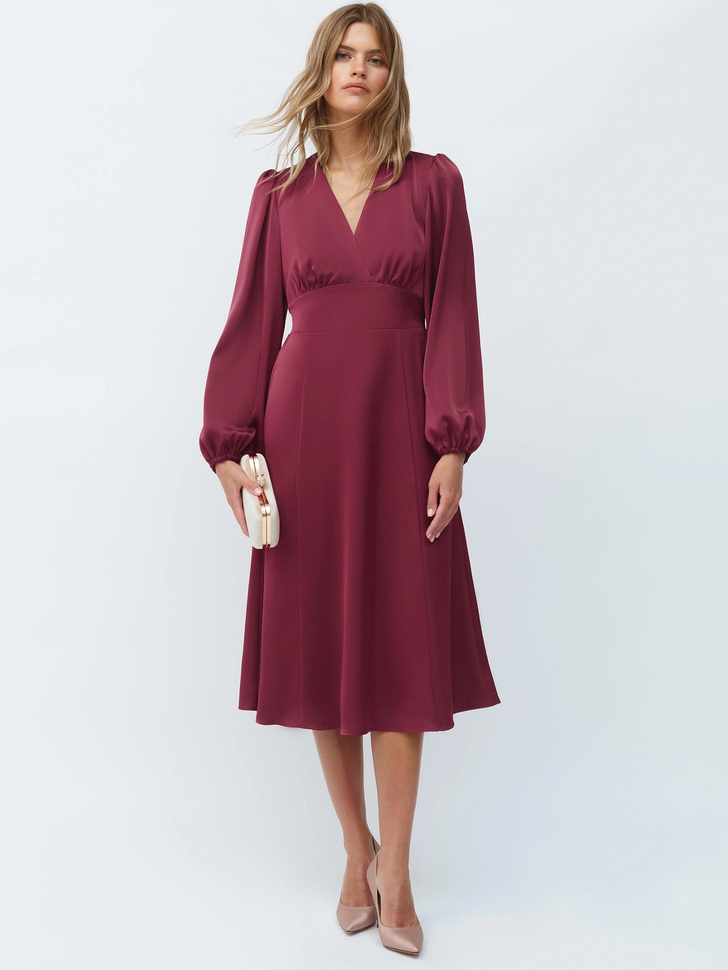 Damen Kleid mit Puffärmeln und Taillierung