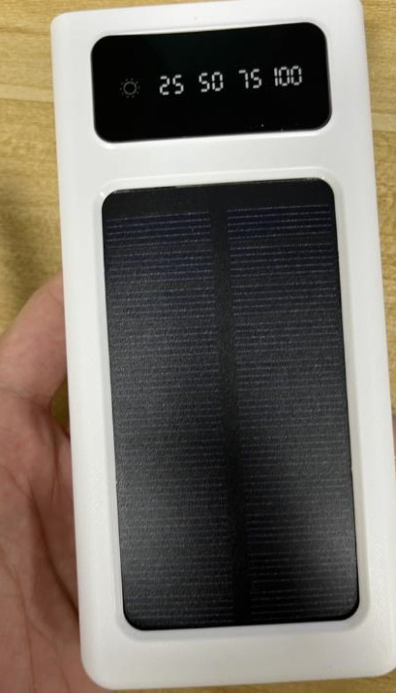 Solar Powerbank mit Digitalanzeige
