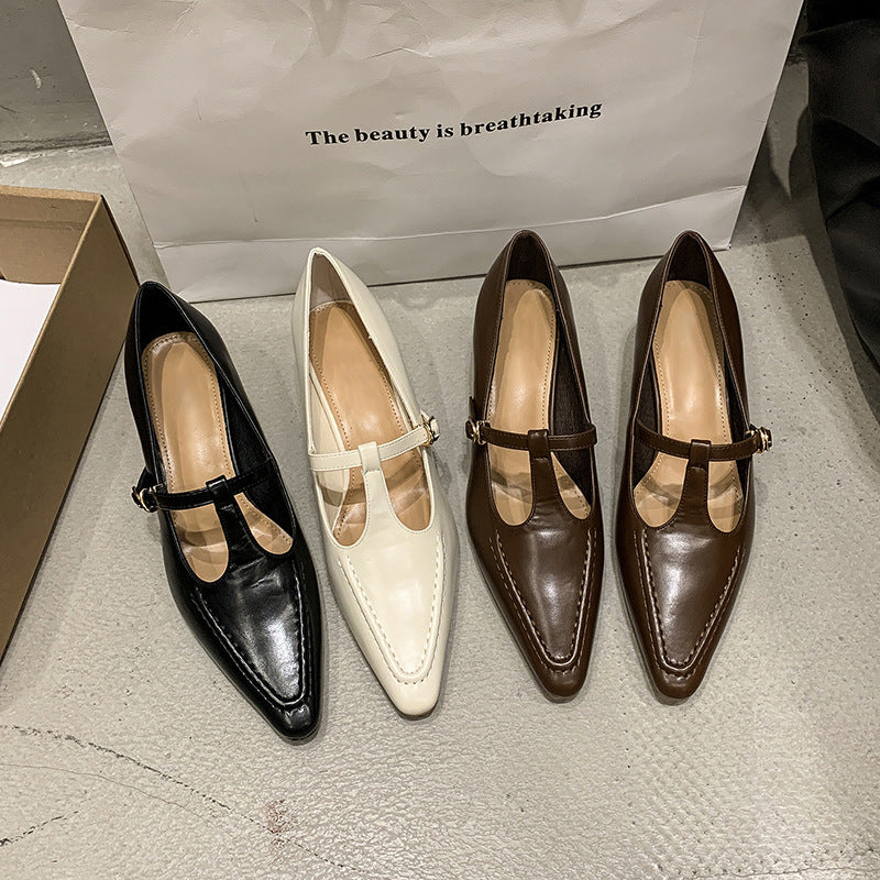 Elegante Pumps mit spitzer Kappe