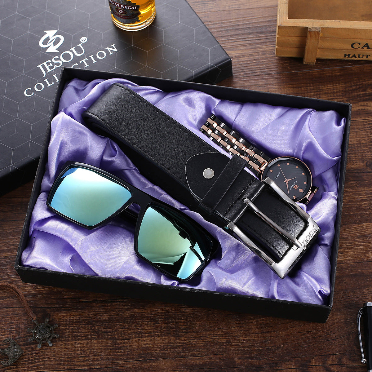 Herren-Geschenkset: Uhr, Gürtel und Brille – Bild 3 | LuxeStyle