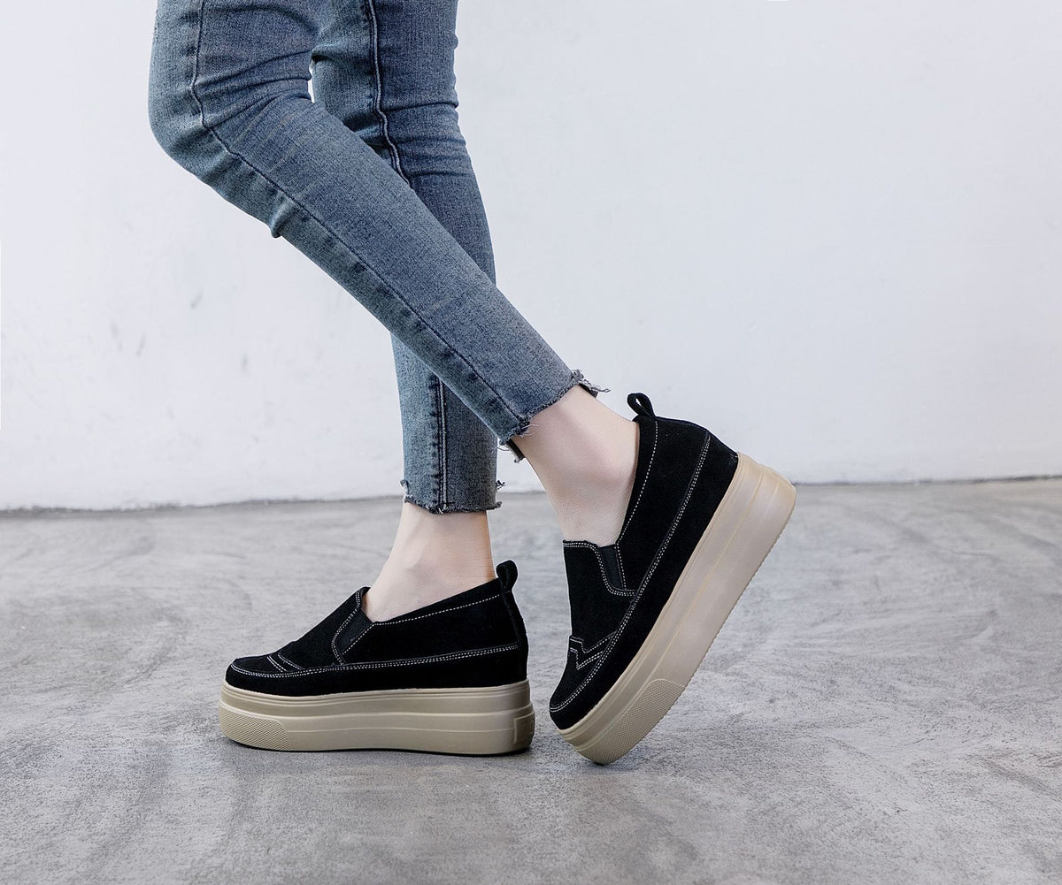Leder All-Match Freizeit-Sneaker Schwarz – Bild 2 | LuxeStyle