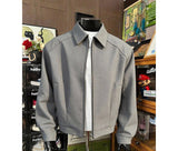Farbe: Grau