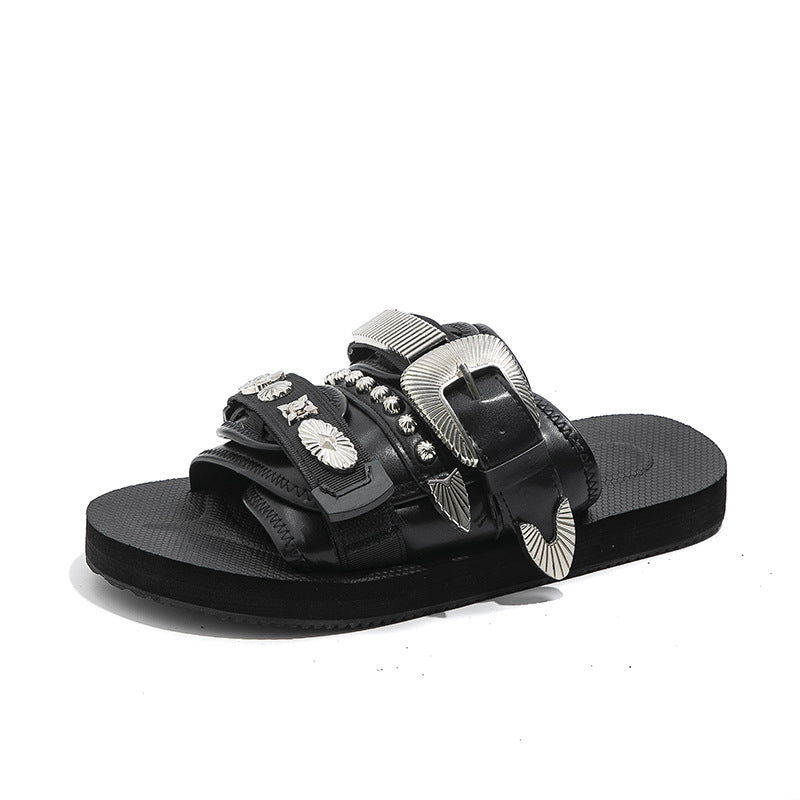 Leichte Outdoor-Slipper mit Nieten