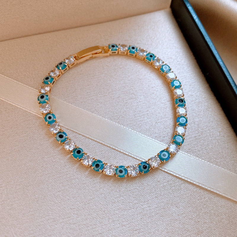 Eisblauer Zirkonia-Armband