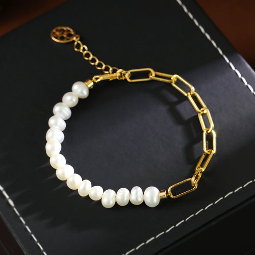 Armband mit Naturperlen und 18K Vergoldung