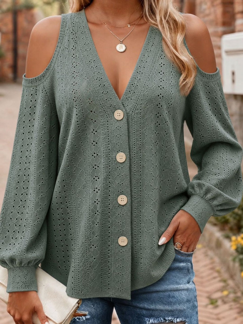V-Neck Cardigan mit Lochmuster