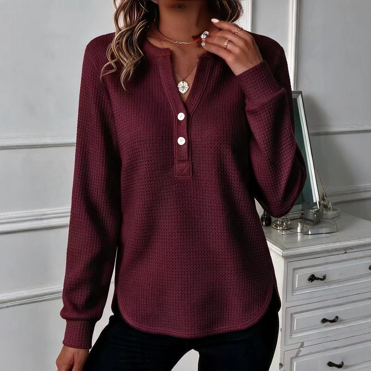 Damen-V-Neck Langarmshirt mit Doppel-Hemdblende
