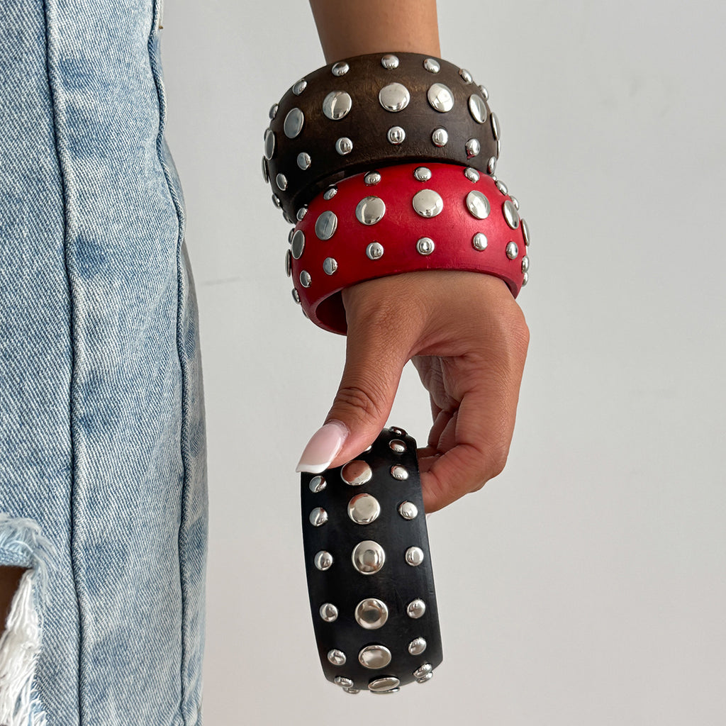 Geometrisches Holzarmband im Punk-Stil – Bild 4 | LuxeStyle