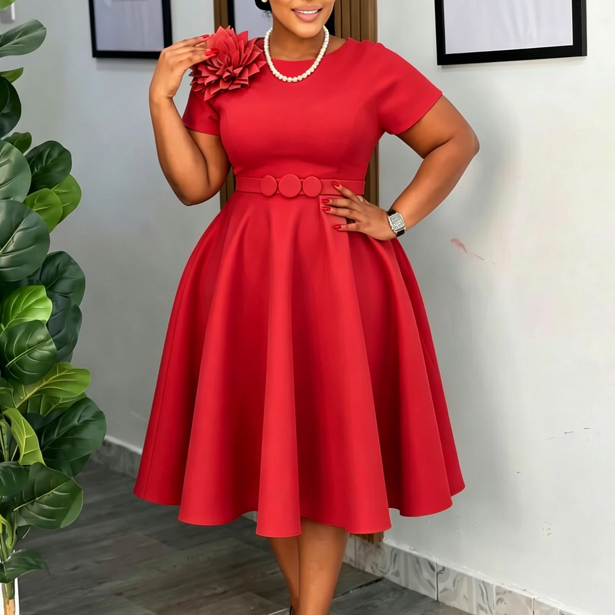 Damenkleid mit grossflächigem Blumenmuster – Bild 8 | LuxeStyle