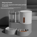 Automatischer Futter- und Wasserspender