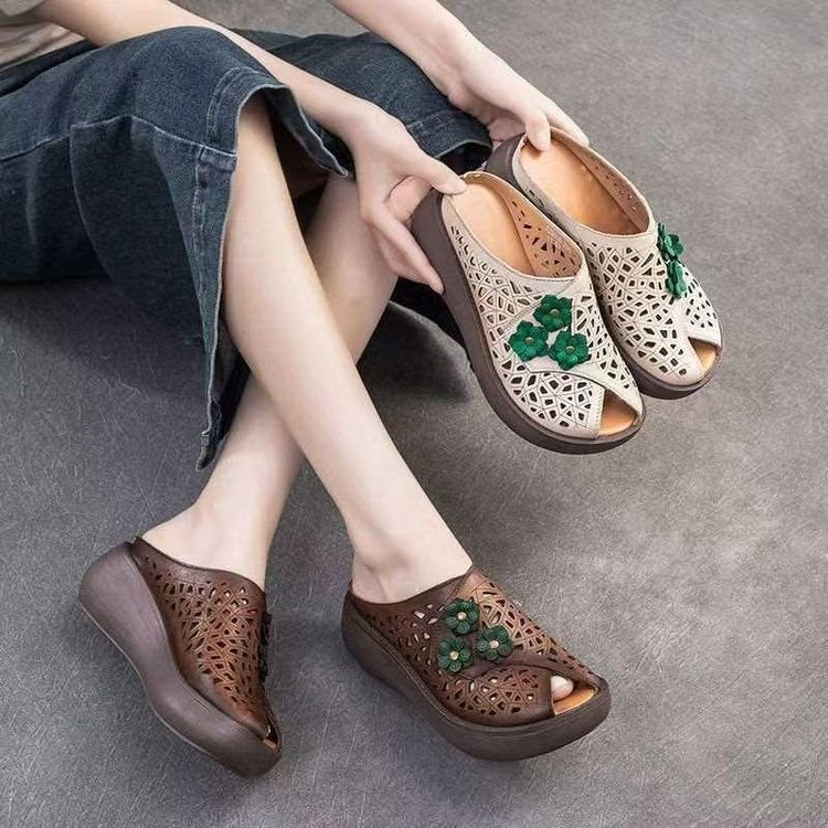 Retro Plateau-Schuhe im Ethno-Stil