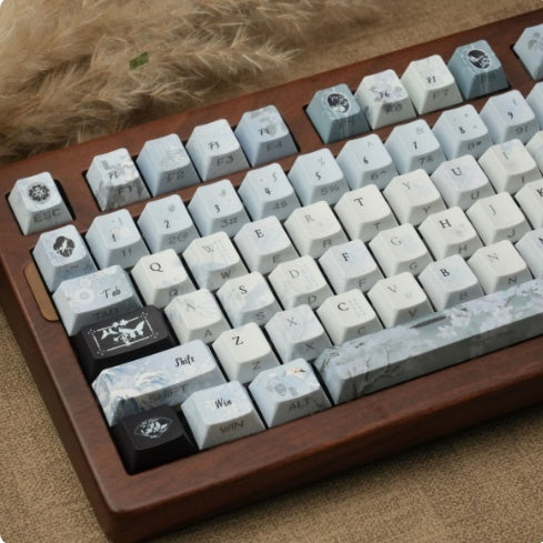 PBT Keycaps: Retro Pflaumenblüten-Design