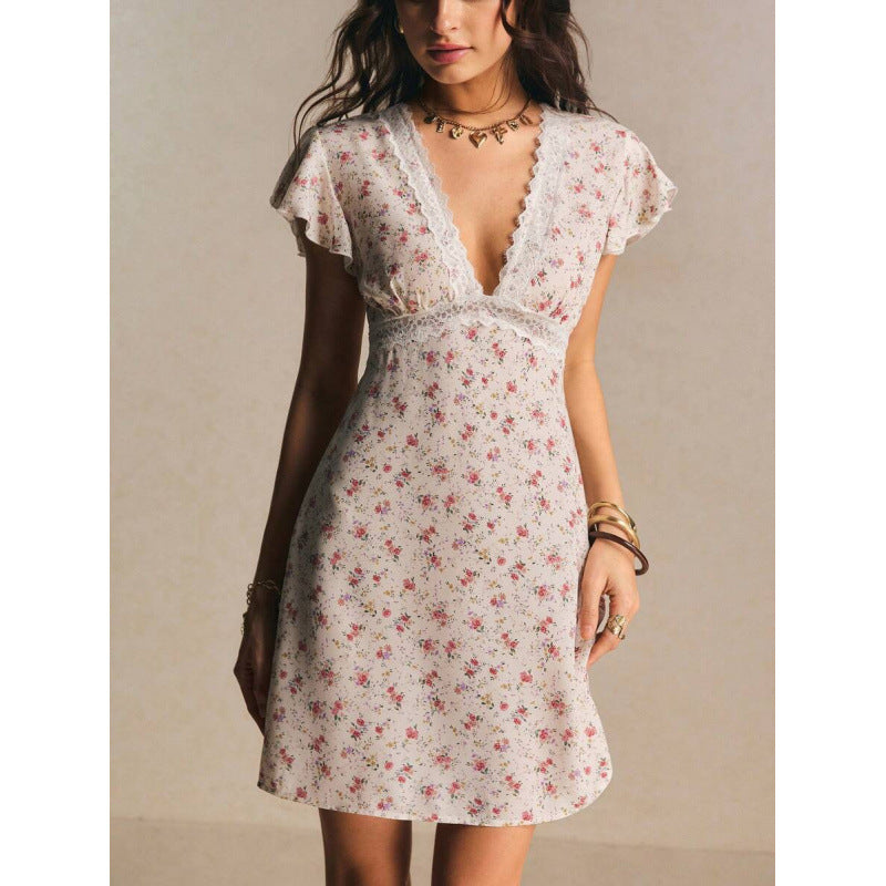 Romantisches Blumenkleid mit Spitze – Bild 4 | LuxeStyle
