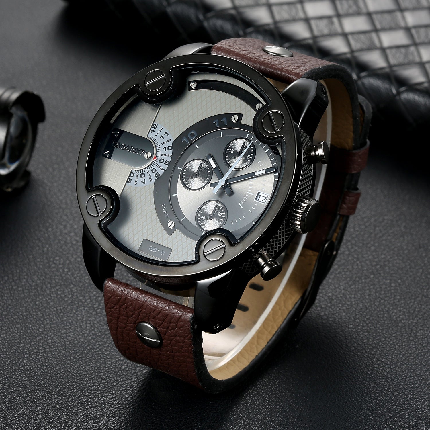 Quarz-Herrenuhr mit grossem Zifferblatt