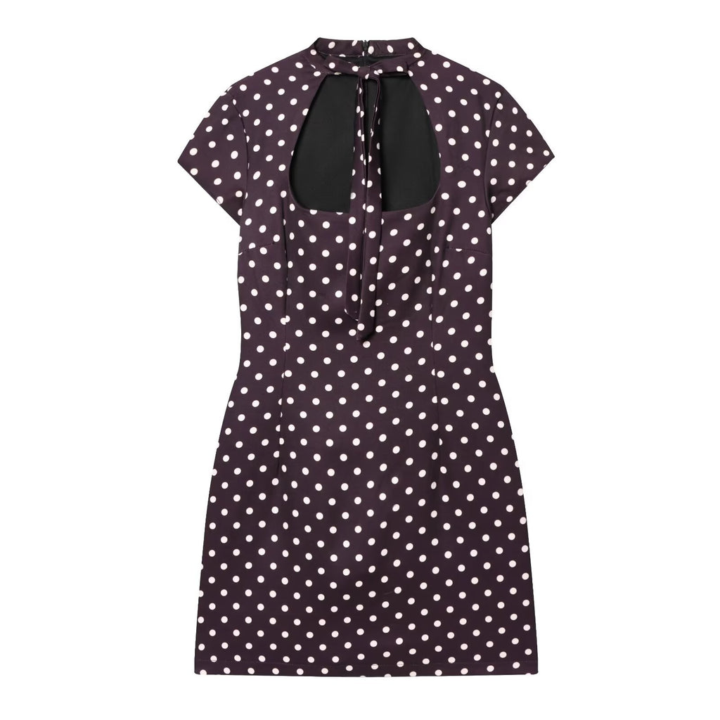 Kurzes Polka-Dot Kleid im Hepburn-Stil