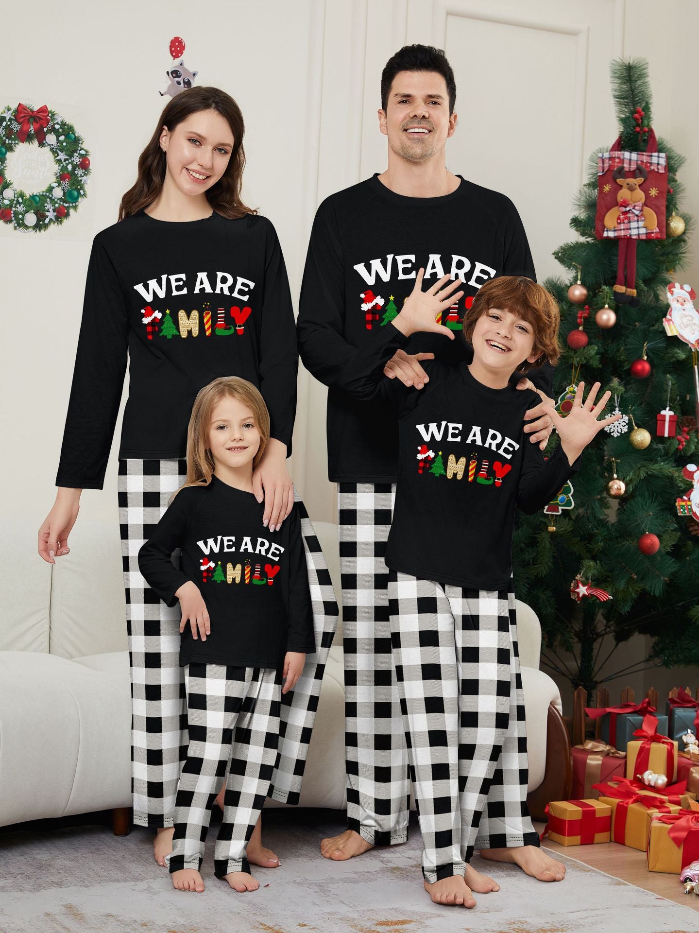 Kariertes Pyjama-Set für die ganze Familie