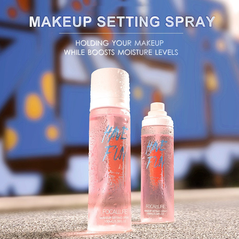 Fixierspray für langanhaltendes Make-up – Bild 2 | LuxeStyle