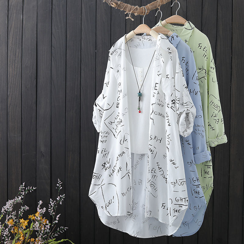 Chiffonbluse mit Letter-Print