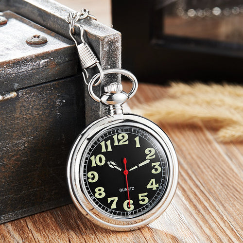 Antike Taschenuhr mit Quarz-Uhrwerk