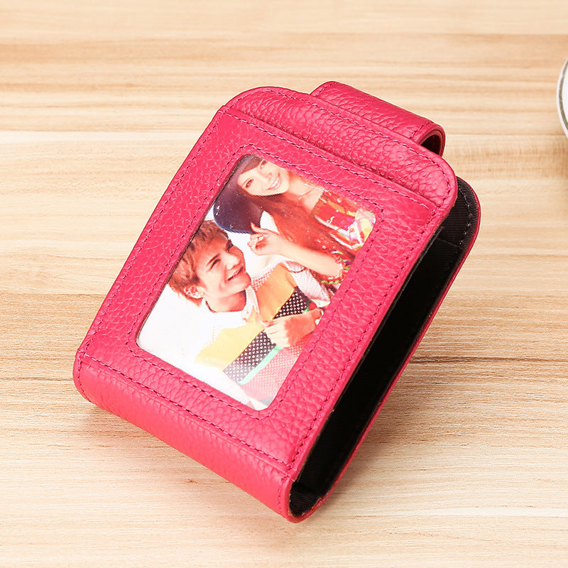 Echtes Leder ID‑Holder mit grossem Platz – Bild 10 | LuxeStyle