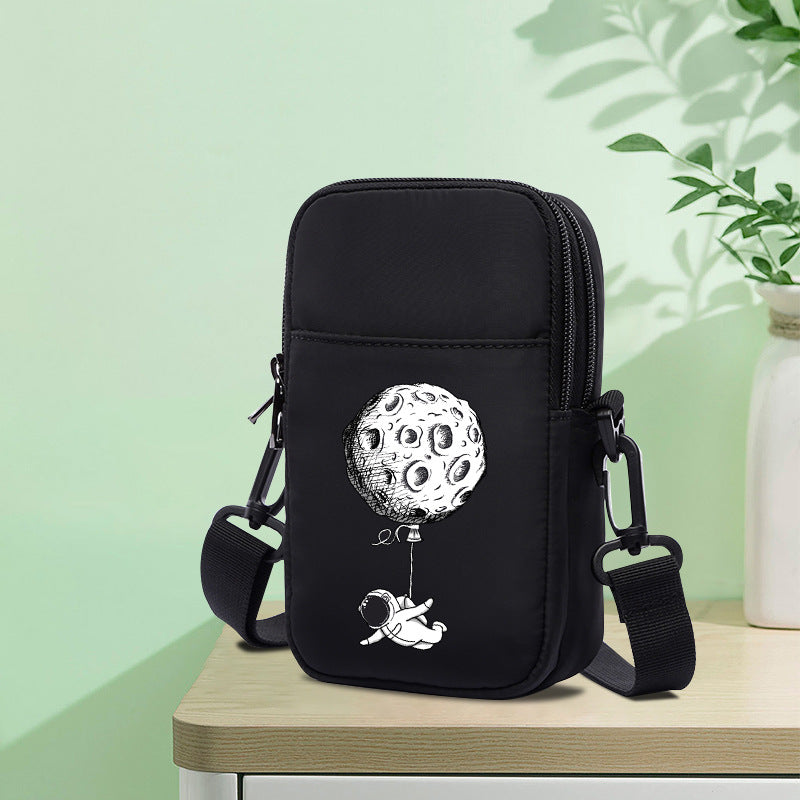 Sportliche Mini-Umhängetasche – Bild 3 | LuxeStyle