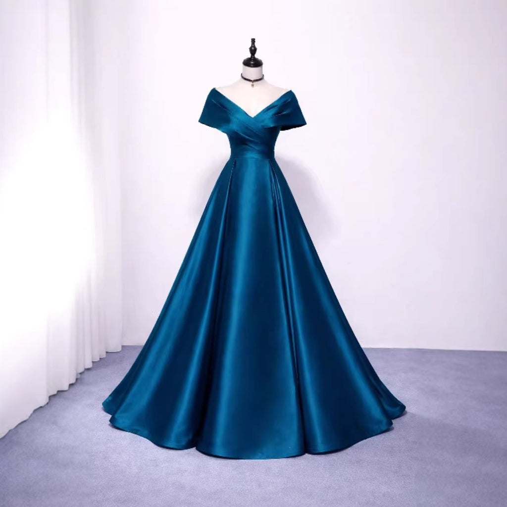 Elegantes langes, ärmelloses Bühnenkleid – Bild 6 | LuxeStyle