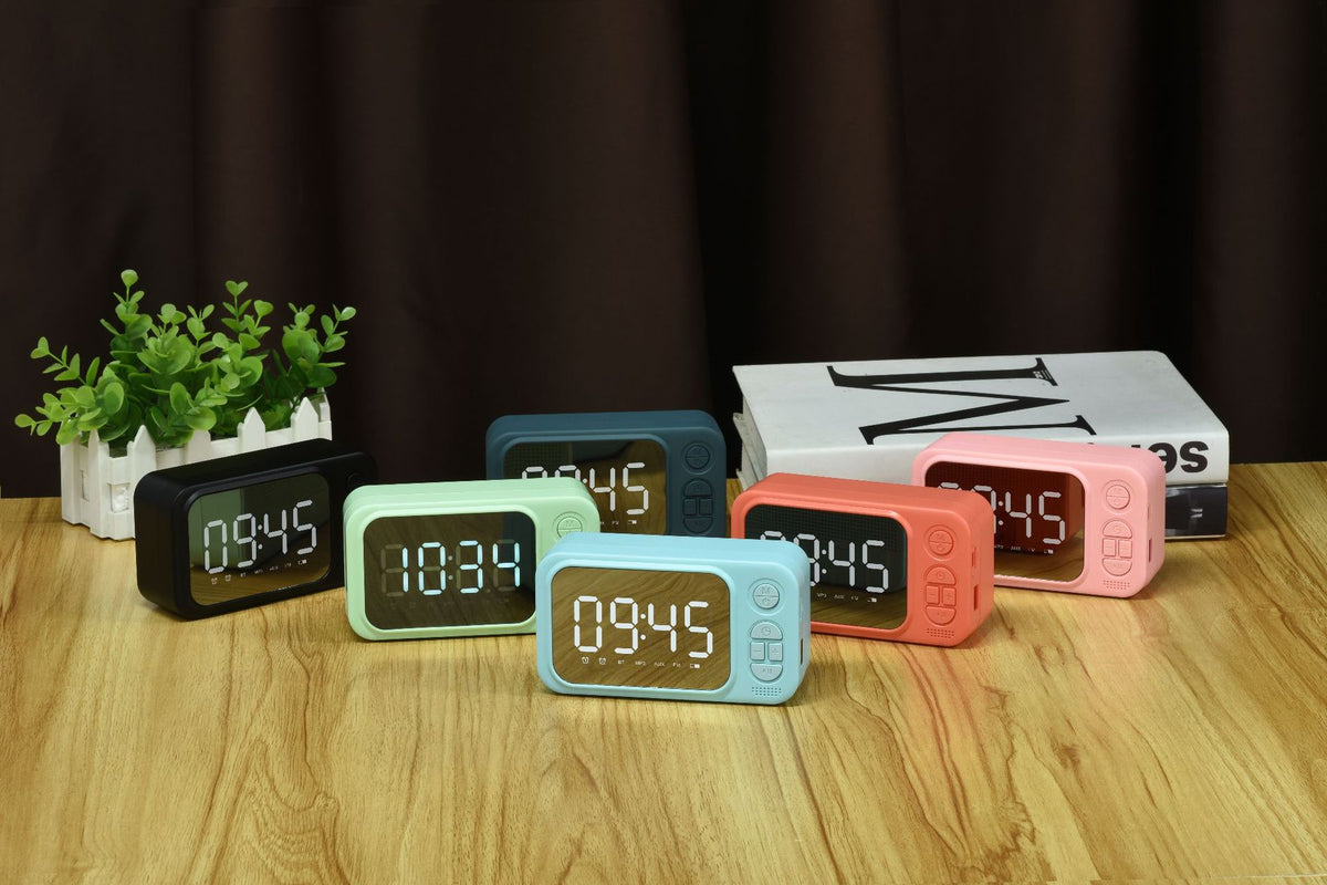 Bluetooth-Lautsprecher mit Wecker und Radio – Bild 3 | LuxeStyle