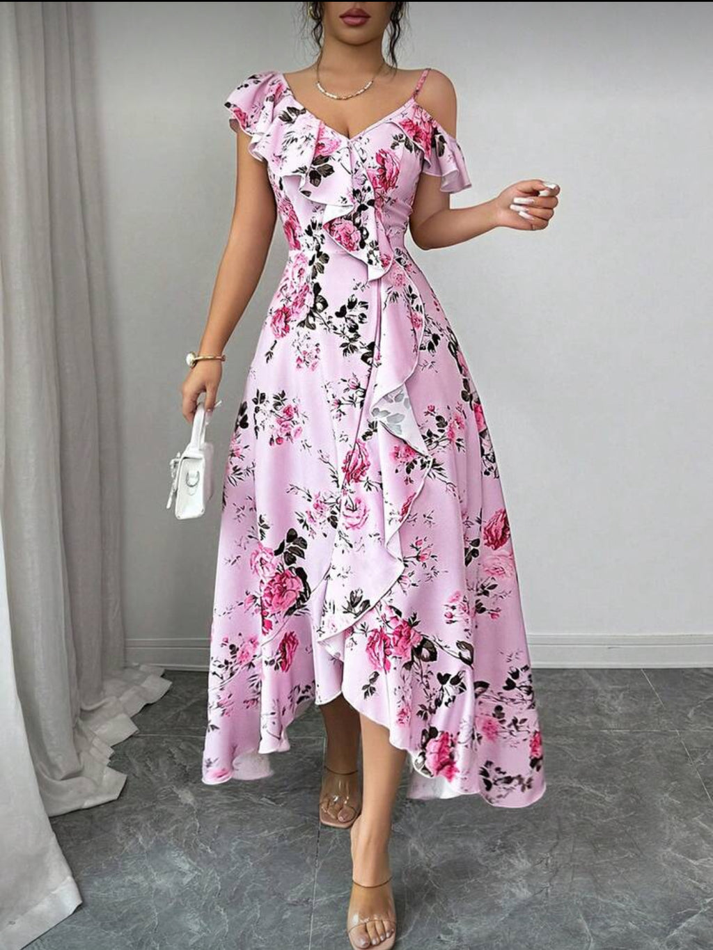 Geblümtes Maxi-Kleid mit U-Boot-Ausschnitt – Bild 8 | LuxeStyle