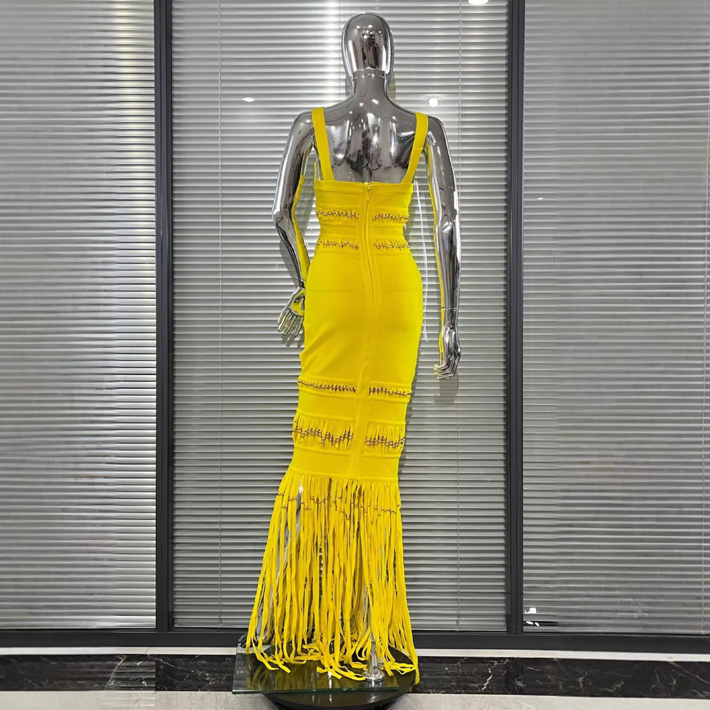 Etuikleid mit Quasten und Cut-Outs – Bild 7 | LuxeStyle