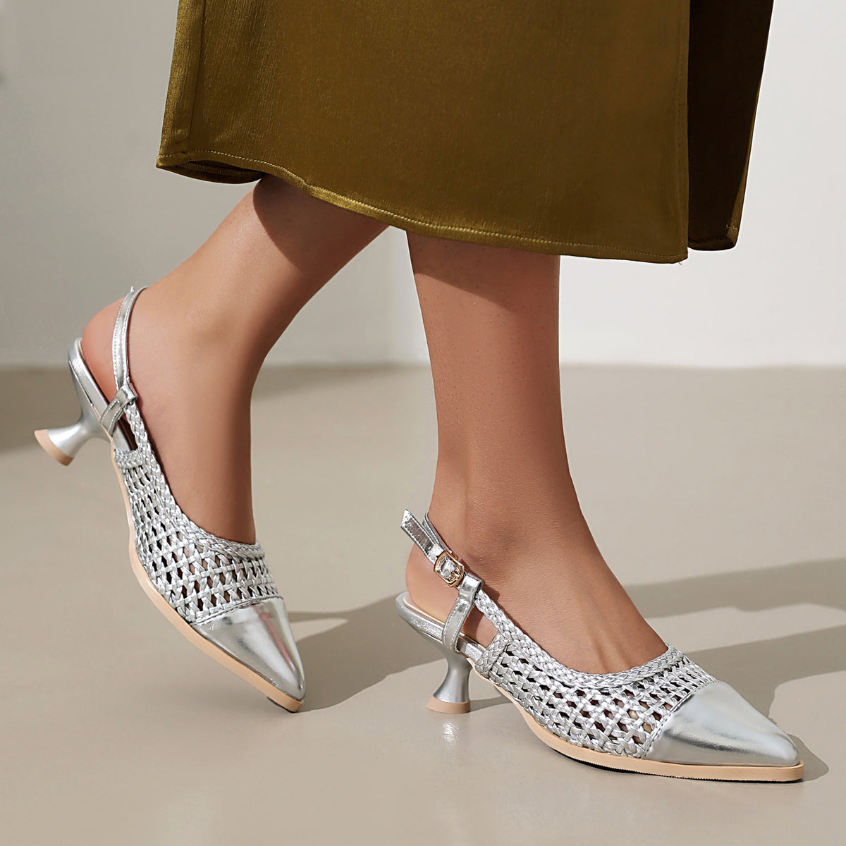 Elegante Cat-Heel Sandalette – Bild 2 | LuxeStyle