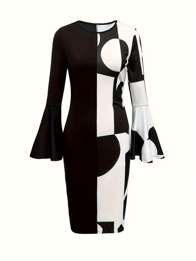 Rundhalsausschnitt Kleid