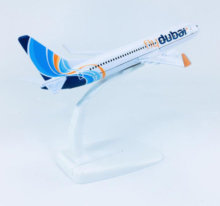 Dubai Airlines Flugzeugmodell aus Metall – Bild 5 | LuxeStyle